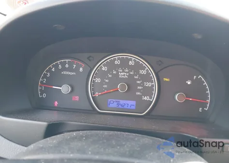 2010 Hyundai Elantra Gls z USA, uszkodzony, nr VIN KMHDU4AD4AU959597